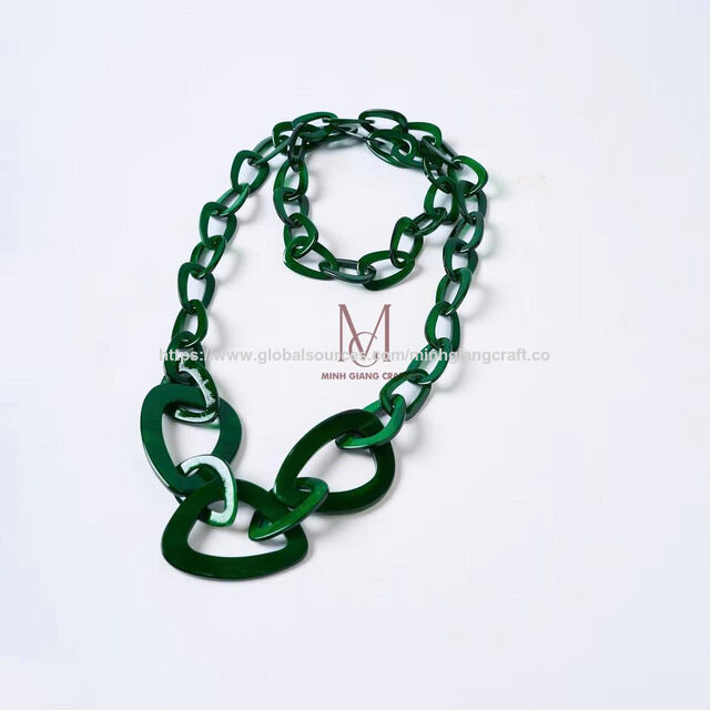 Collier Laqué en Corne de Buffle 100% Fait Main et Écologique, Bijoux Laqués Fabriqués au Vietnam