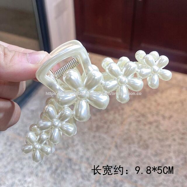 Atacado de fábrica, novos estilos de garras de cabelo, prendedor de cabelo de pérolas da moda, mais padrões para opções