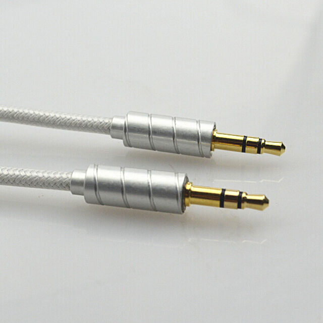 3,5 mm 3-poliger Audiostecker, vergoldet.