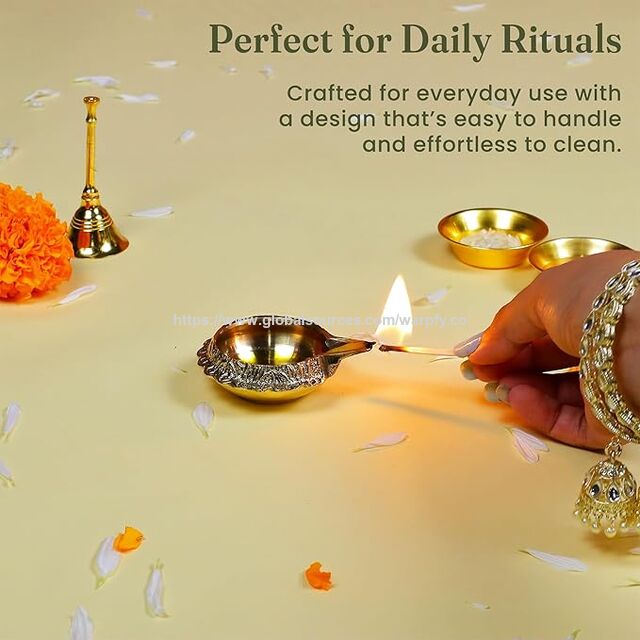 سعر المصنع حسب الطلب النحاس الأصفر Kuber Diyas ومصابيح الزيت - Deepam بطلاء ذهبي لـ Pooja والديكور ، تصنيع ODM / OEM