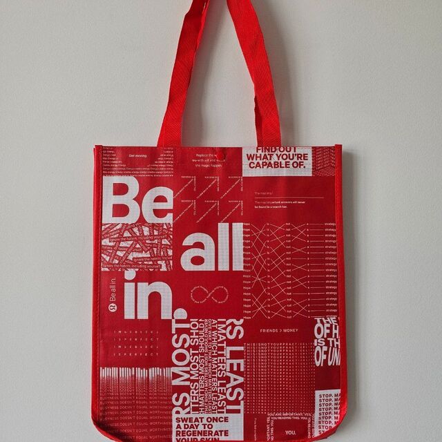 Sacs fourre-tout tissés en PP à coins arrondis de nouveau style, sacs en polypropylène résistants, emballage personnalisé réutilisable, durable et écologique pour le riz