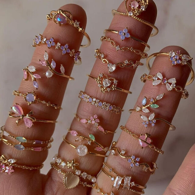 DAIHE Blumenring für Damen, Süße Mädchen, Exquisiter, glänzender Strass, Bunter Strass, Dreidimensionaler, quadratischer, breiter Ring