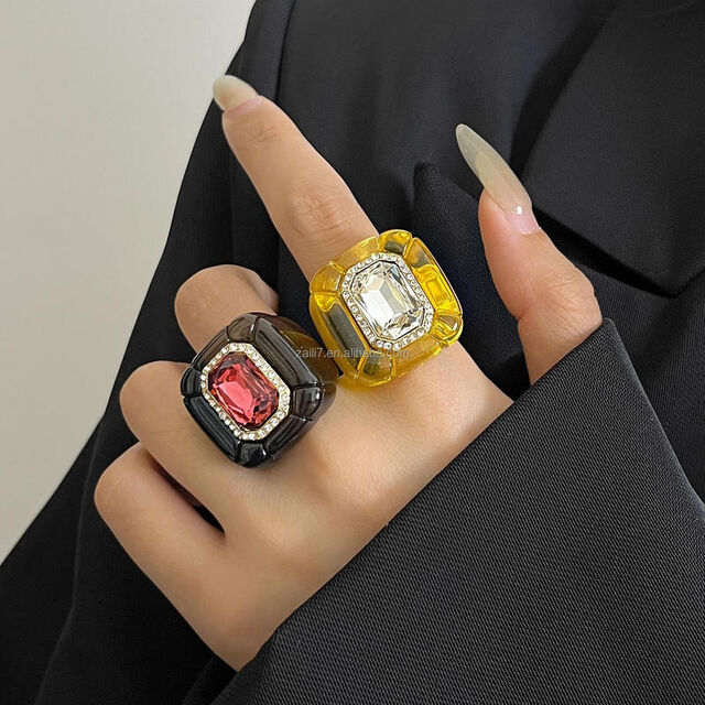DAIHE Blumenring für Damen, Süße Mädchen, Exquisiter, glänzender Strass, Bunter Strass, Dreidimensionaler, quadratischer, breiter Ring