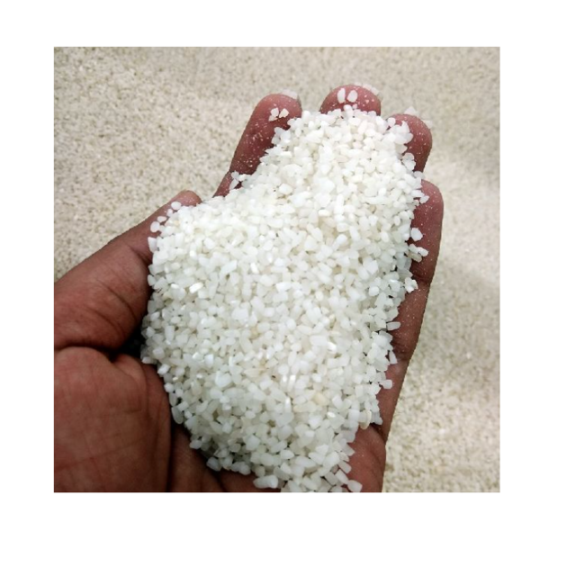 Cheap 100 percent broken rice offered in large bulk quantity for rice distributors and trade customers