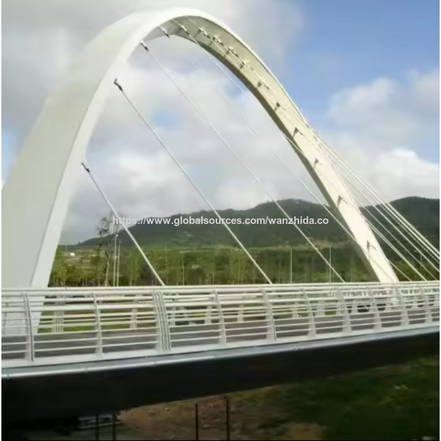 Stahlkonstruktion Bogenbrücke aus China mit niedrigen Kosten - Professionelle Fertigung und Installation