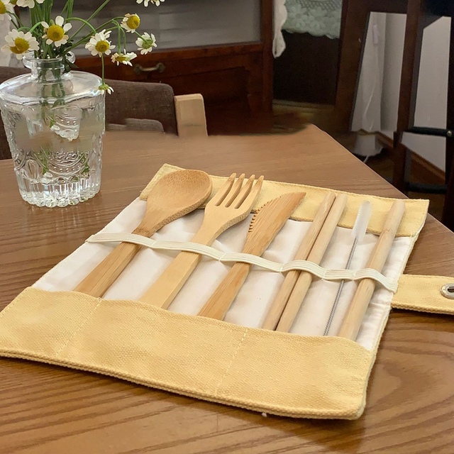 Zuverlässiges, hochwertiges, multifunktionales, umweltfreundliches Großhandels-Besteckset mit Canvas-Tasche, Holzlöffel, Messer und Gabel für Reisen