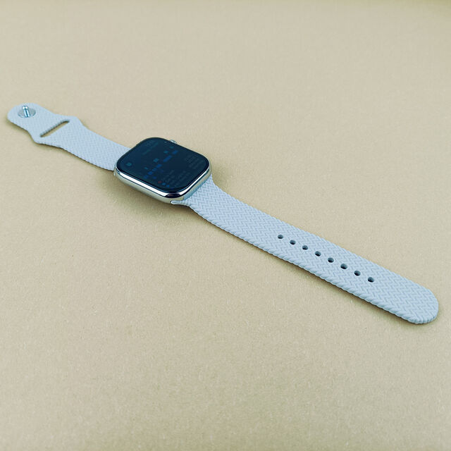 Smartwatch ultra-fine et légère pour les trajets quotidiens