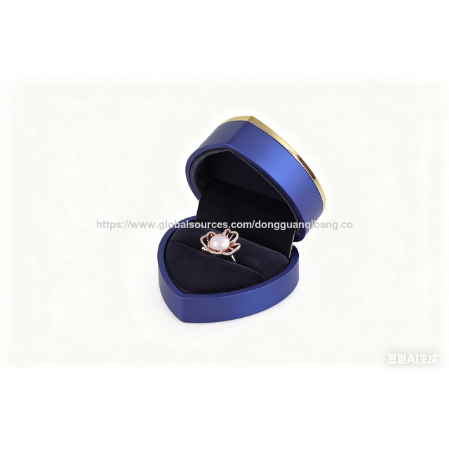 Boîte à bijoux en forme de cœur peinte avec ligne dorée à prix de gros pour bagues, pendentifs, boucles d'oreilles, bracelets et longues chaînes