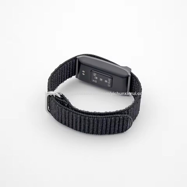 Smart Health Armband 1ATM Wasserdichtes Silikon Fitness Tracker für Männer Bildschirmloser Sportmodus Herzfrequenzmesser