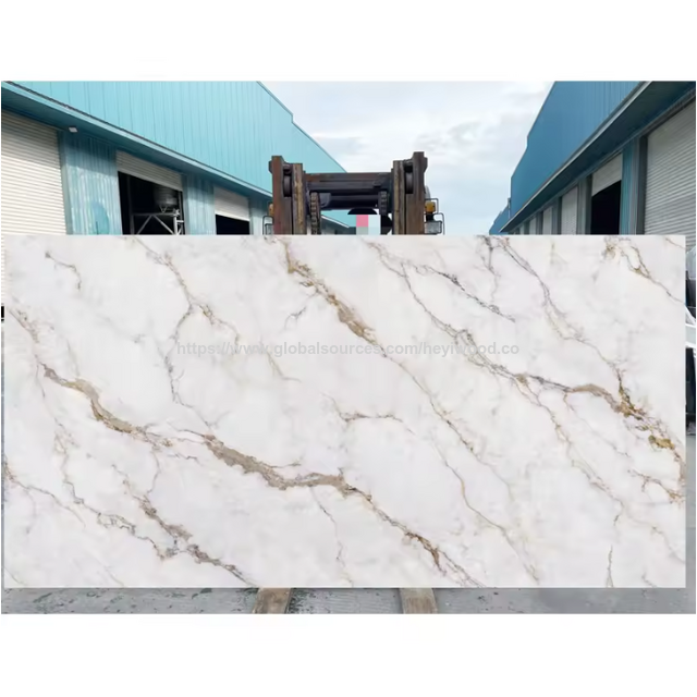 Venta Caliente Diseño Moderno Tablero de Cuarzo Blanco Pulido Losas de Piedra Artificial para Encimera de Cocina para Uso Doméstico
