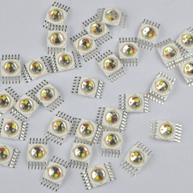 Leistungsstarker 18W Lumen Like Full Color RGBWYV 6-in-1 LED-Chip
