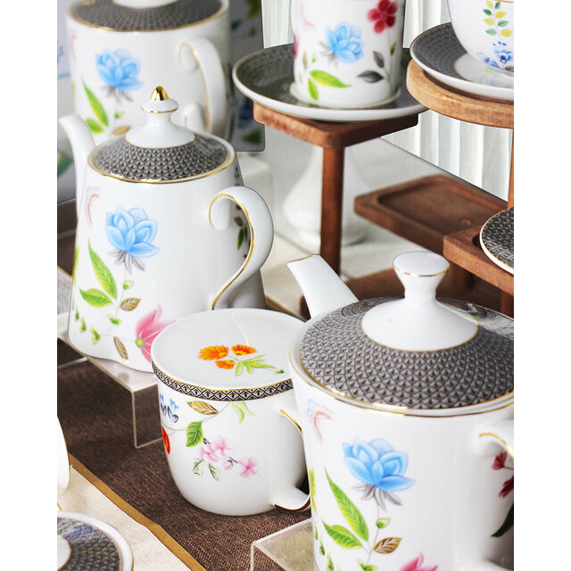 Juego de Vajilla de Lujo de Porcelana Fina China para Té, Vajilla de Cerámica China de Color, Apta para Lavavajillas para Sala de Estar y Comedor