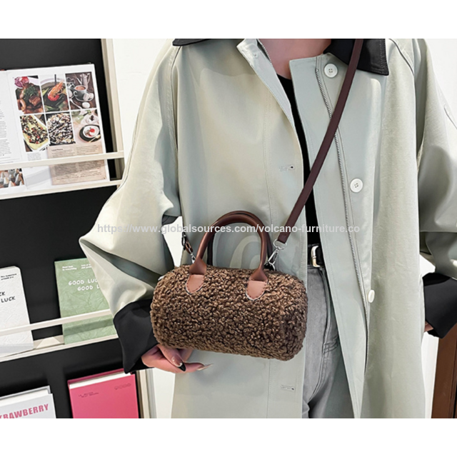 Bolsos al por mayor de piel de cordero vintage y de nicho para uso diario casual, con un diseño versátil y elegante de bandolera de un solo hombro