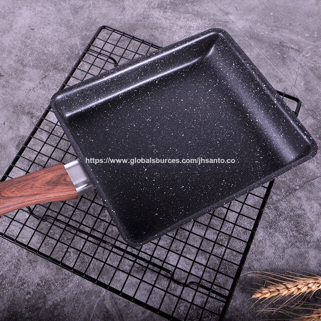 Poêle à tamagoyaki en acier au carbone avec revêtement en marbre et manche en bois doux - Idéal pour un usage professionnel