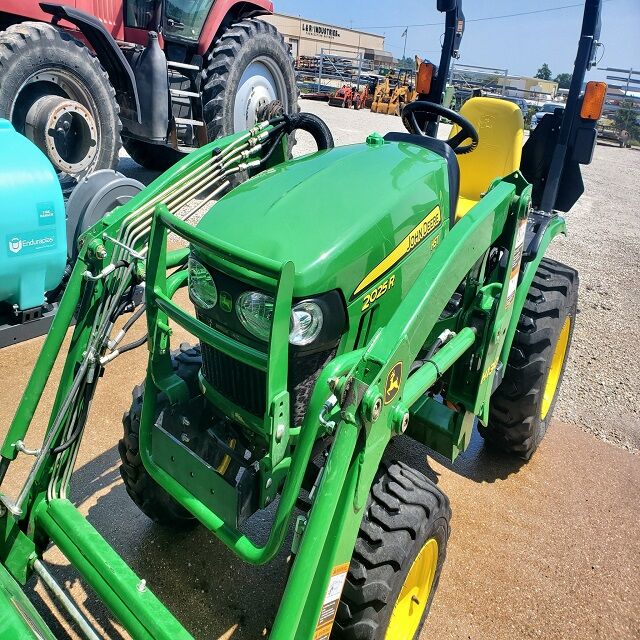 Order John Deere 2025R with Premium Quality Fast Delivery and Special Offers for Smart Buyers