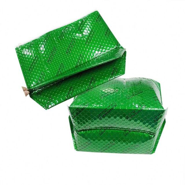 Wholesale Thermal Mailer Bag Cold Shipping Cooler Pouch Insulated Box Liner Foil Bubble Foam Shipping Envelope for Frozen Food