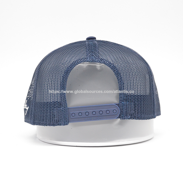 Casquette trucker en maille avec visière incurvée. Devant en mousse ou en coton, arrière en maille, bonne qualité d'usine et prix bas pour la vente au détail ou la promotion.