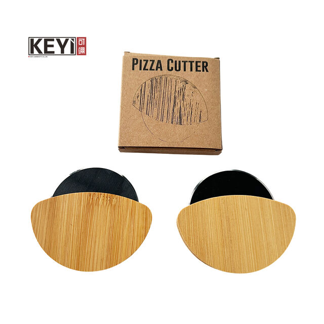Roulette à Pizza Ronde en Acier Inoxydable avec Manche en Bambou - Ustensile de Cuisine Créatif pour la Cuisson de Pizza à Domicile