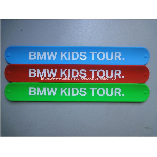 Pulseras de bofetada, Pulseras de bofetada promocionales, Pulsera elegante, en varios colores, hecha de PVC, se aceptan logotipos personalizados