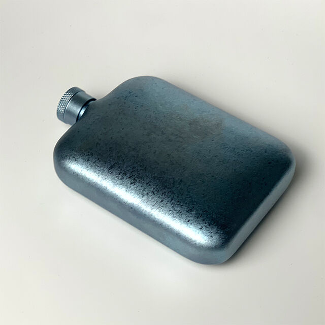 Meilleure Qualité Flasque en Titane Ultralégère Portable Étanche Poche Flasque Flacon avec Bouchon à Vis Clip & Entonnoir