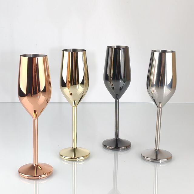 Venta al por mayor de copas de vino de acero inoxidable 304 de 500 ml para bodas, copas irrompibles con baño de cobre en forma de tambor de gran capacidad personalizadas directamente de fábrica