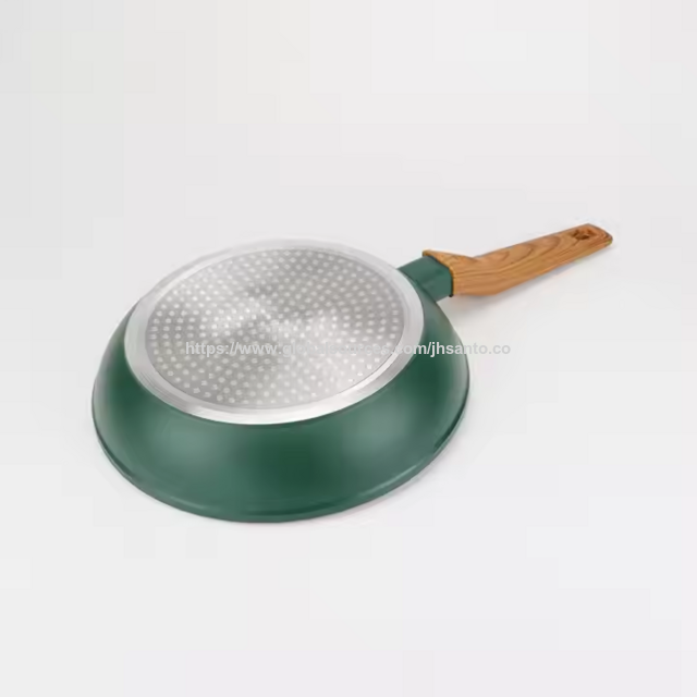 Wok/Marmite en aluminium forgé avec revêtement céramique 26/28 cm, fond à induction et manche en bois doux au toucher - Fournisseur direct