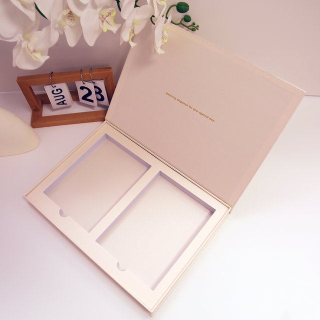 Cajas de embalaje magnéticas de perfume cosmético de lujo ecológicas con logotipo personalizado de nuevo diseño