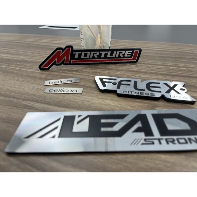 Insignias de metal personalizadas, logotipos de empresa, medallas, regalos de aniversario, recuerdos para nuevos empleados