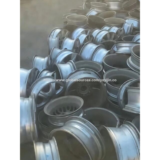 Atacado do fabricante Sucata de roda de liga de alumínio brilhante pintada e gratuita para produção ADC12 de alta qualidade