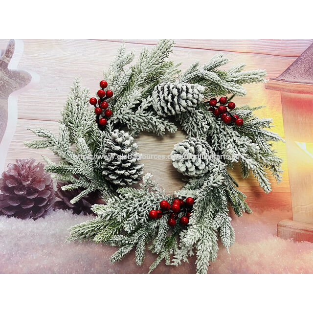 Corona Navideña de Piñas Escarchadas Decoración Festiva para el Hogar Venta al por Mayor de Coronas Navideñas