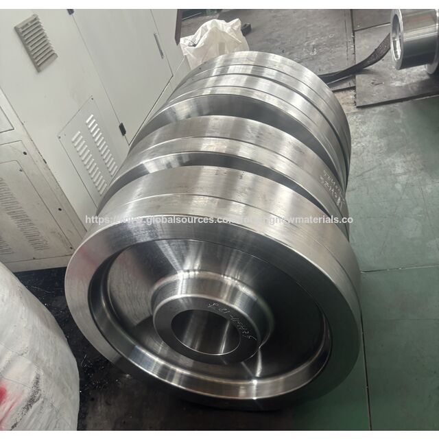 Eje de Engranaje Forjado Personalizado 18CrNiMo7-6 para Automoción EN10204 3.1