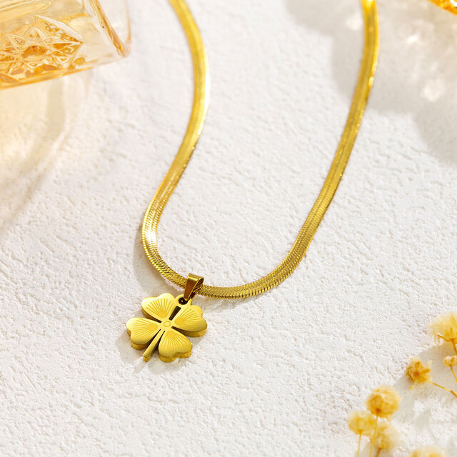 SISSLIA Wholesale Fashion Flower Necklace - Golden Trend Stainless Steel Four-Leaf Clover Necklaces Women's Versatile Necklace