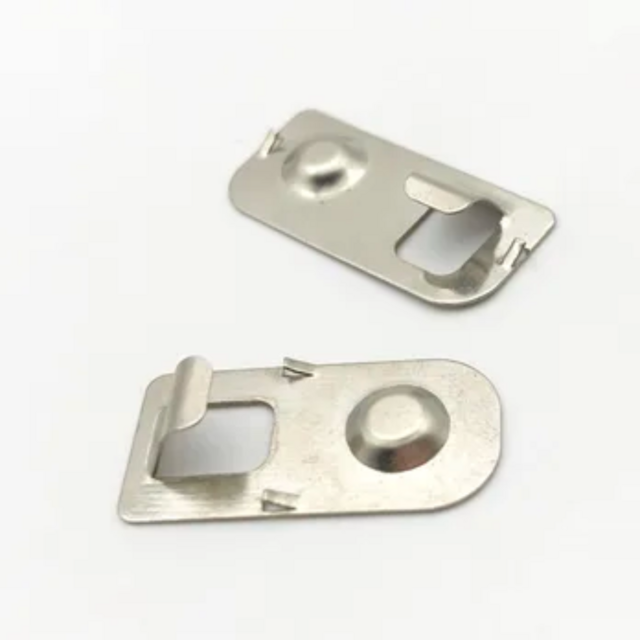 OEM Personnalisé Tôle Emboutissage Contacts de Batterie Montage PCB Contact de Ressort de Batterie C&D Contact de Borne de Batterie PCB Nickelé