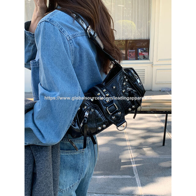 Wholesale design Fashion women's bag hand-held Punk Rock shoulder bag Pillow Hand bag Y2K multi pockets