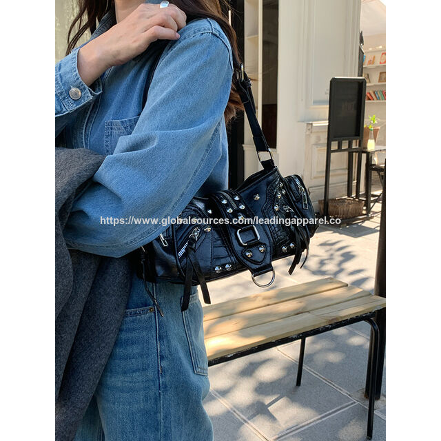 Wholesale design Fashion women's bag hand-held Punk Rock shoulder bag Pillow Hand bag Y2K multi pockets