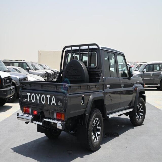 Pick-ups Toyota Land Cruiser 79 Simple Cabine d'Occasion à Vendre (Modèles 2020, 2021, 2022) - Meilleur Concessionnaire de Voitures Toyota