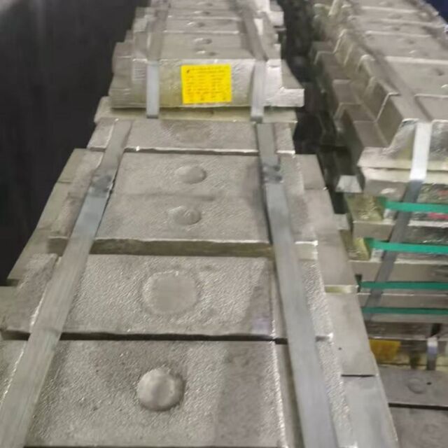 Lingots d'étain de haute pureté 9999 pour applications industrielles, revêtement de circuits imprimés et soudure