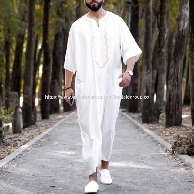 Weißes muslimisches Abaya-Kleid aus dem Nahen Osten für Herren, muslimisches Gebetsgewand, Thobe, arabischer Dubai-Islamischer Thobe Abaya