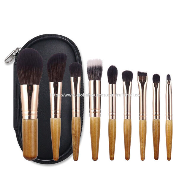 Neues Reise-Set mit weichen Make-up-Bürsten für Lidschatten, Foundation, Puder, Wimpern und Lippen