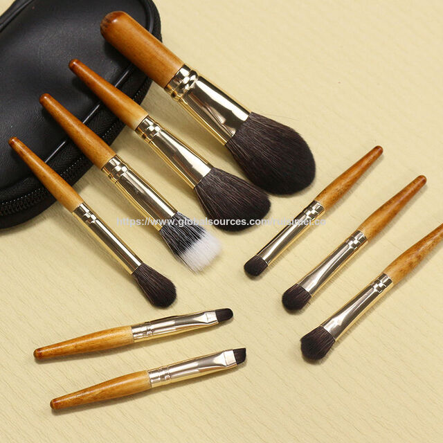 Neues Reise-Set mit weichen Make-up-Bürsten für Lidschatten, Foundation, Puder, Wimpern und Lippen
