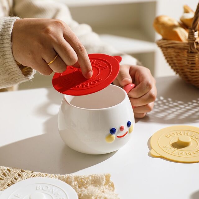 Nouveau Couvercle de Tasse en Silicone de Qualité Alimentaire Minimaliste Anti-Poussière et Anti-Fuite Couvercle de Tasse Multifonctionnel pour Tasses, Pots et Tasses en Céramique