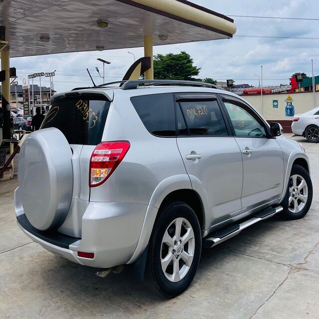 Toyota Rav4 Großhandel Angebot: Robustes Design, Premium Qualität Materialien und Reibungsloses Fahrerlebnis