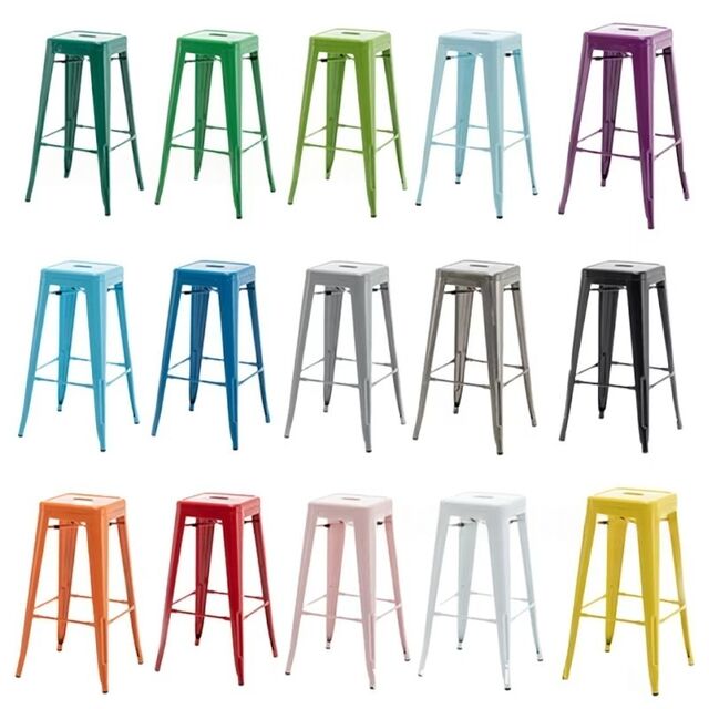 Moderner, minimalistischer Barhocker aus Eisenkunst mit Rückenlehne für Bar & Empfang