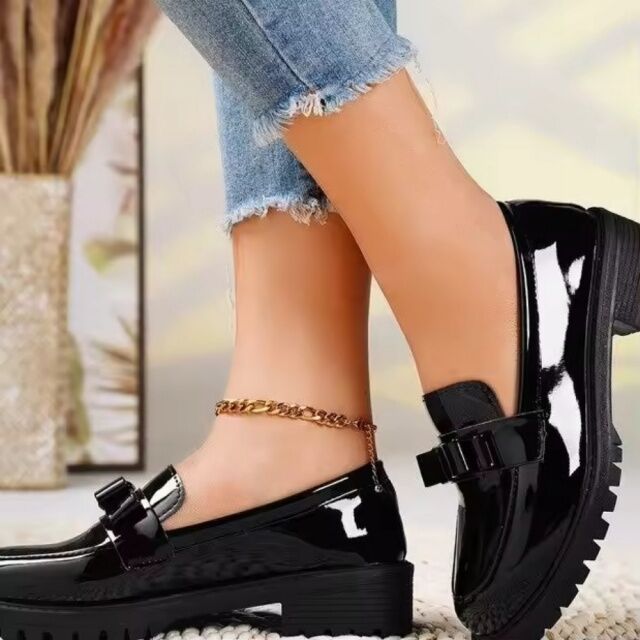 Hochwertige PU-Leder Damen Slipper Flache Loafer Mode Slip-on Walking Stil Freizeitschuhe Klassische Anti-Schleife Business Kleid