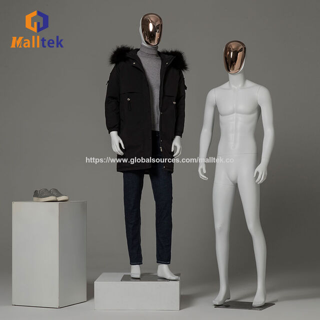 Mannequins en fibre de verre et plastique de haute qualité à prix de gros