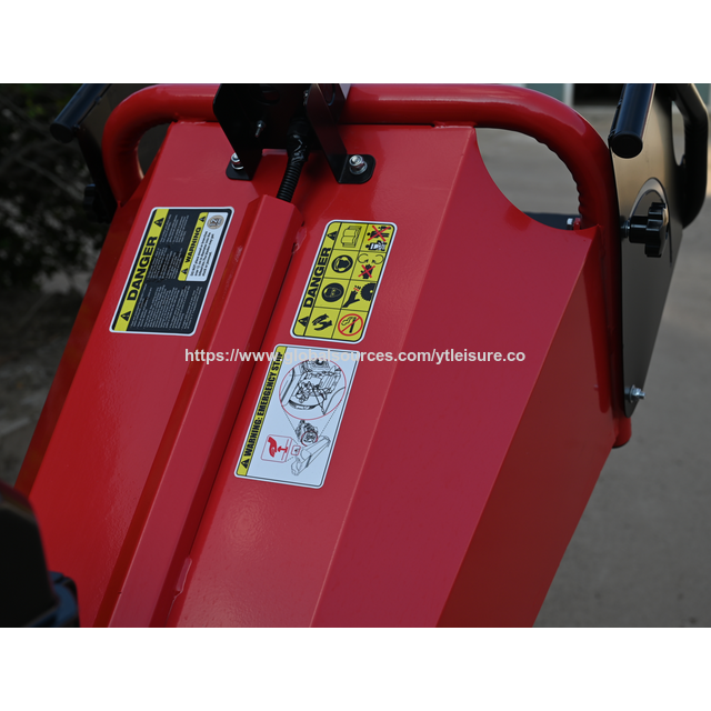 Trituradora y Astilladora de Madera Móvil Autopropulsada Diésel Tipo Oruga PTO de Gasolina, la Más Vendida, a la Venta para Jardinería