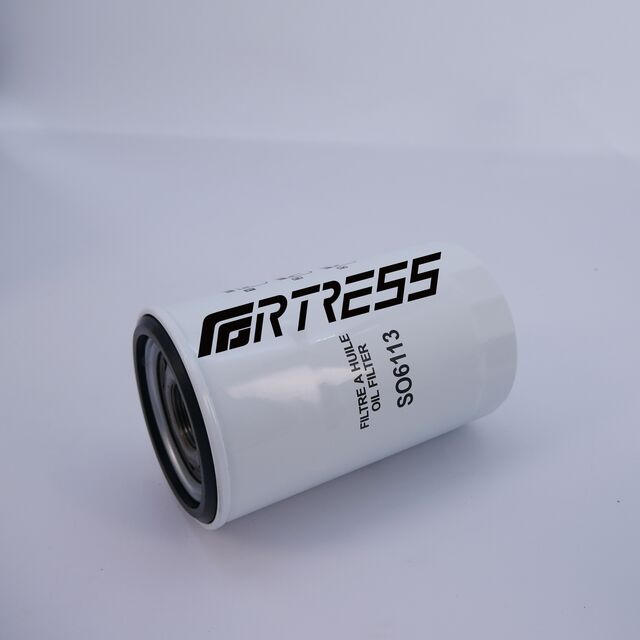 Vente directe usine SO6113 P550596 B7416 LF16045 LF9008 4448336 4484495 4658521 1-13240231-1 filtre à huile pour excavatrice, filtre d'excavatrice