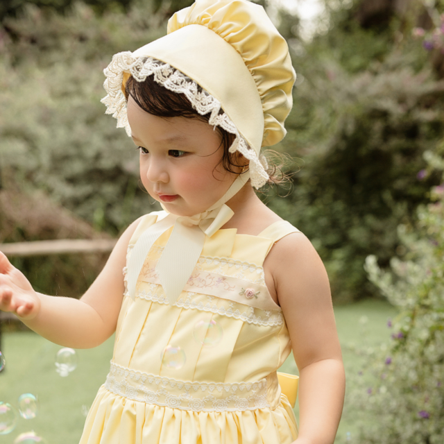 Vietnam Fabricante Gorro de Encaje para Bebé Niña, Color Personalizado Crema Amarillo, Especial Cuatro Estaciones - Bella Hat