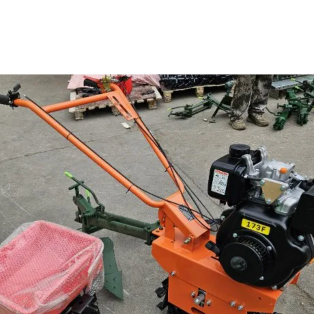 Motocultivador de Roda com Corrente Cultivador Mini Potência Diesel Refrigerado a Água de Alta Qualidade