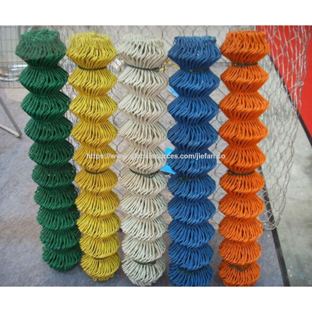 Cerca de tela de arame, abertura de 50 mm, diâmetro do fio de 2,50 mm, superfície revestida de PVC, feita de arame galvanizado